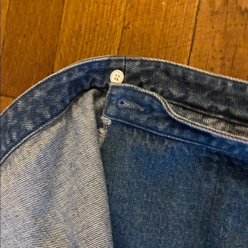 Club Monaco sz 00 denim asymetrical skirt - Picture 5 of 6
